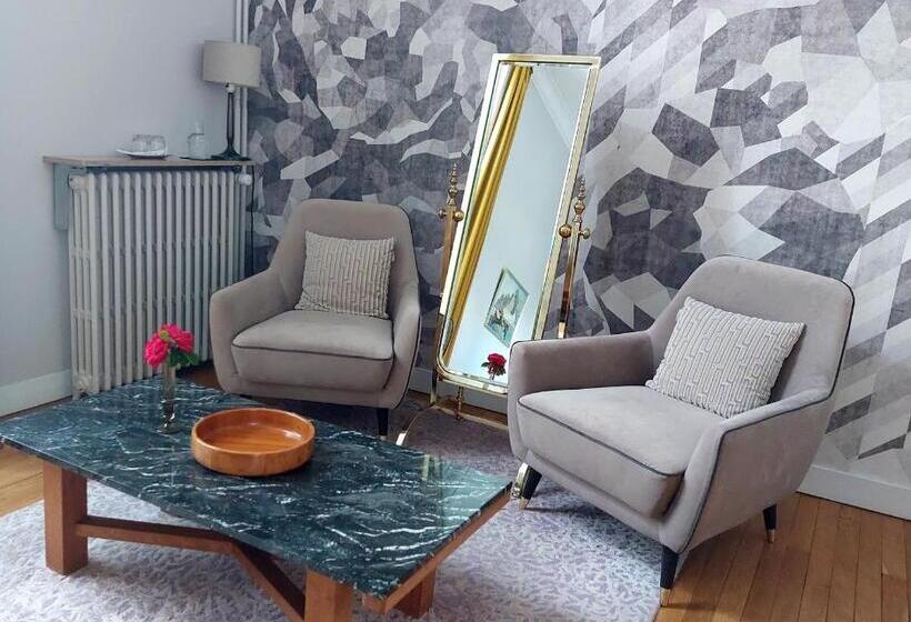 Номер Deluxe, Château Haute Roche