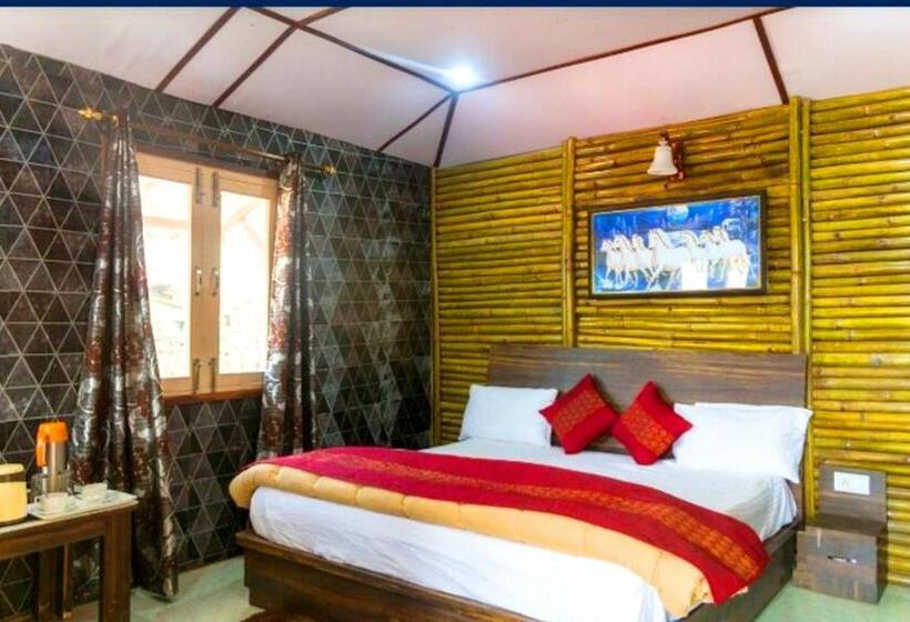 Стандартный Номер Кровать Кинг, Glamwood Resort Dhanaulti, Ranked 1 In Dhanaulti