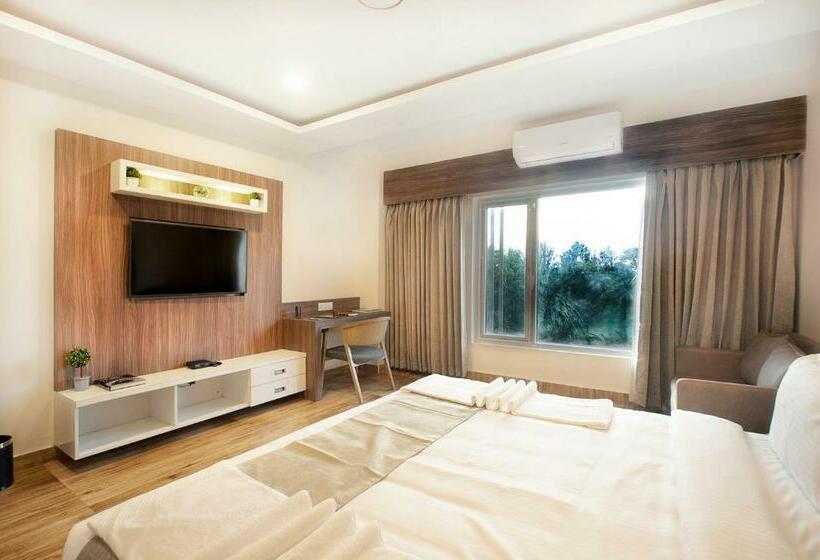 Номер Deluxe, Abm Boutique Hotel By Purple Cloud