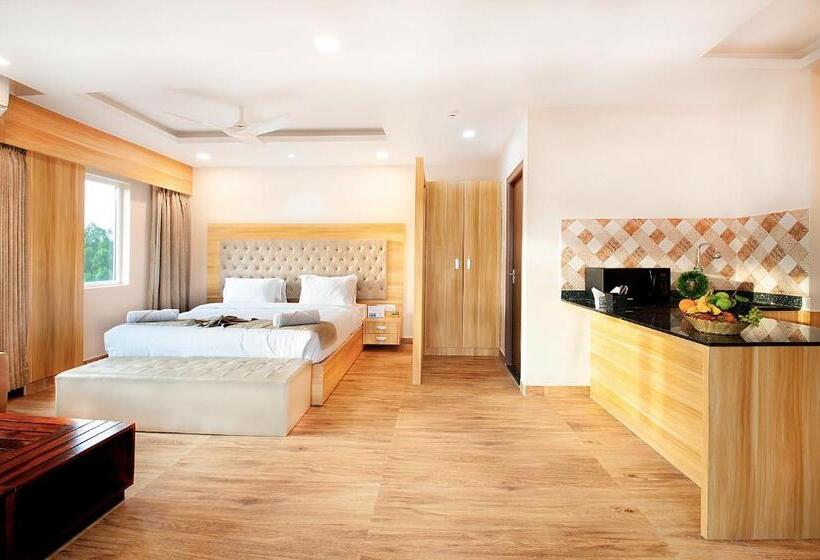 Люкс Повышенной Комфортности, Abm Boutique Hotel By Purple Cloud