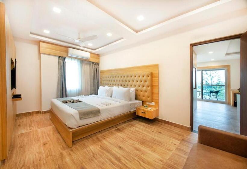 Люкс Superior, Abm Boutique Hotel By Purple Cloud