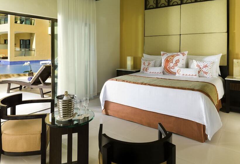 Junior Suite Premium, El Dorado Seaside Palms, Catamarán, Cenote & More Inclusive