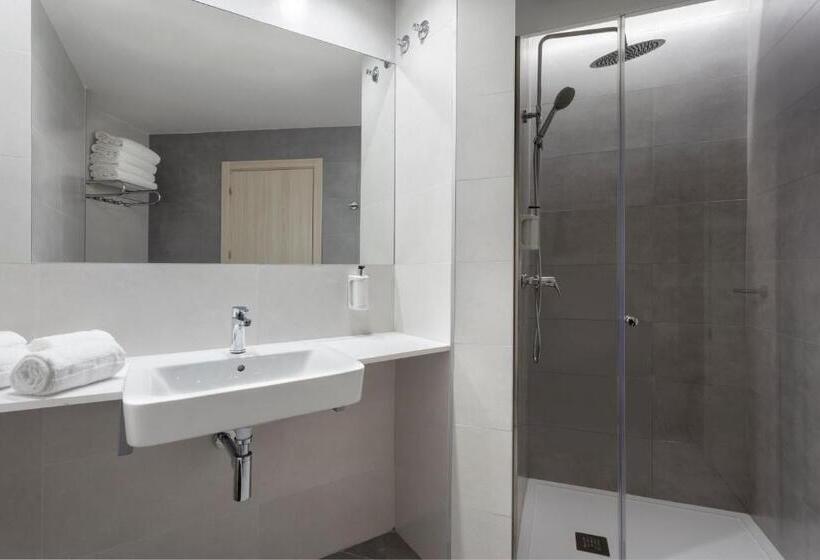 Номер Стандарт, B&b Hotel Madrid Alcorcón