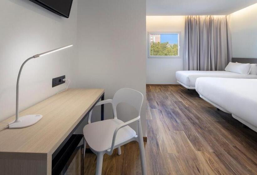 Четырехместный Номер Стандарт, B&b Hotel Madrid Alcorcón