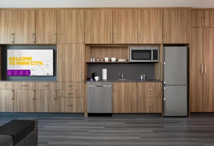Студио Стандарт с Видом, Yotelpad Park City