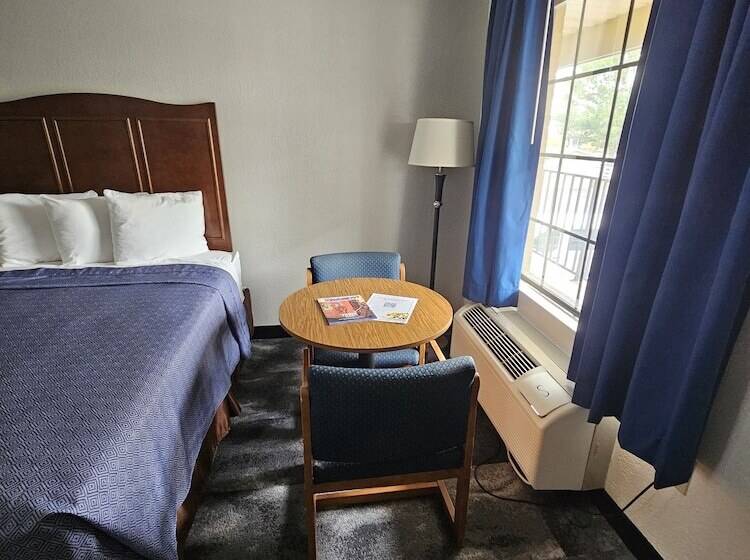 اتاق استاندارد با 2 تخت دوبل, Bluegrass Extended Stay
