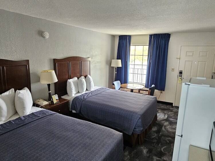 اتاق استاندارد با 2 تخت دوبل, Bluegrass Extended Stay