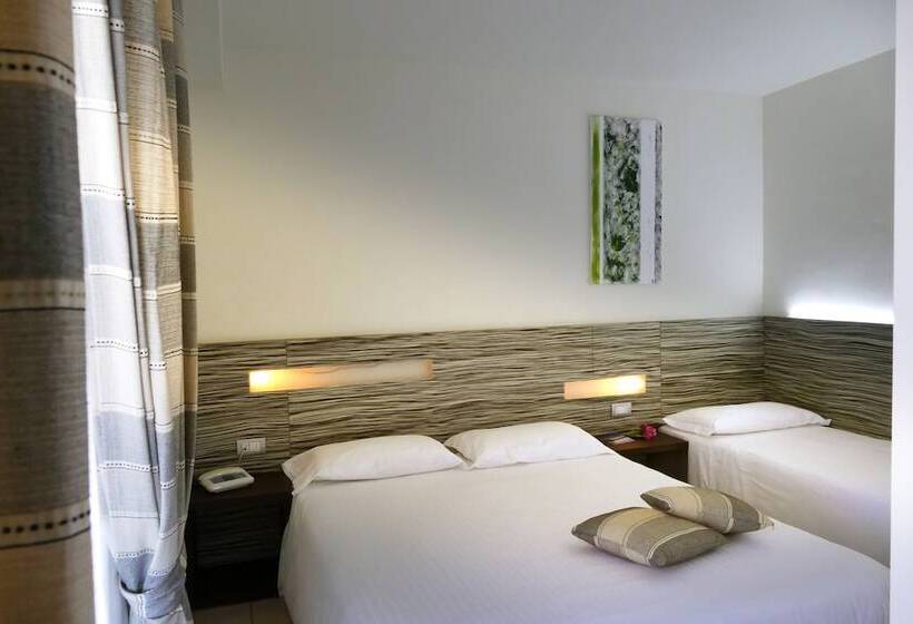Номер Стандарт, Scoglio Della Galea Village & Spa