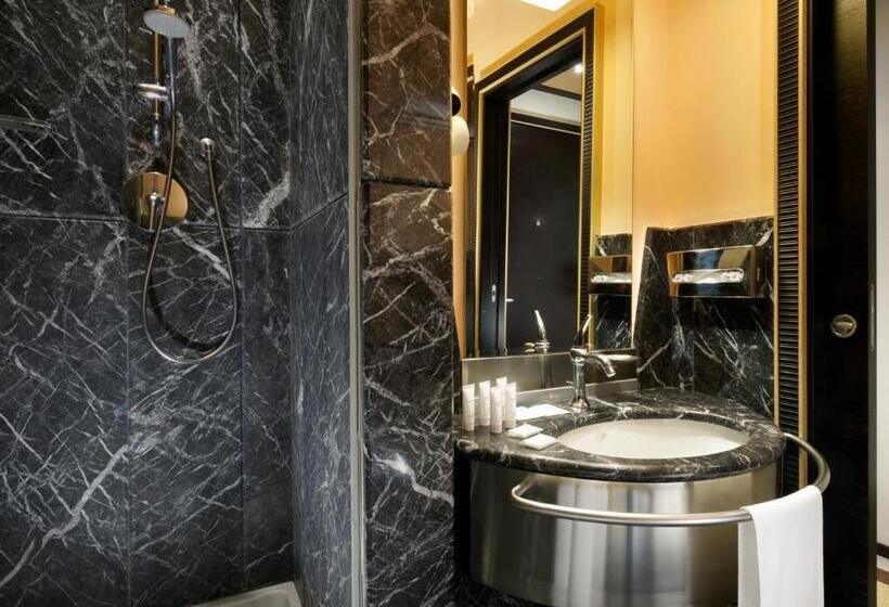 اتاق سوپریور, Unahotels Malpensa