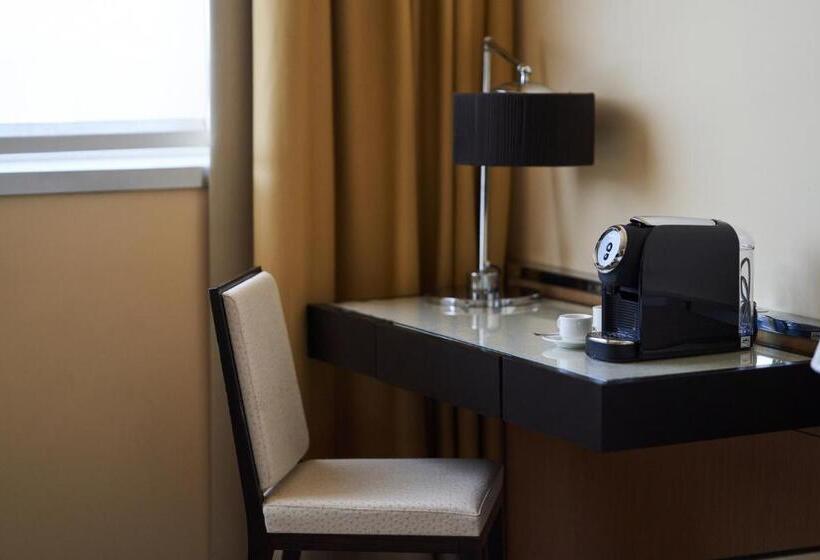 اتاق اجرایی, Unahotels Malpensa