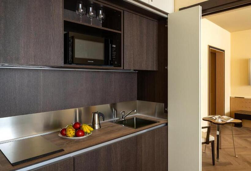 آپارتمان سوپریور 1 خوابه, Unahotels Malpensa