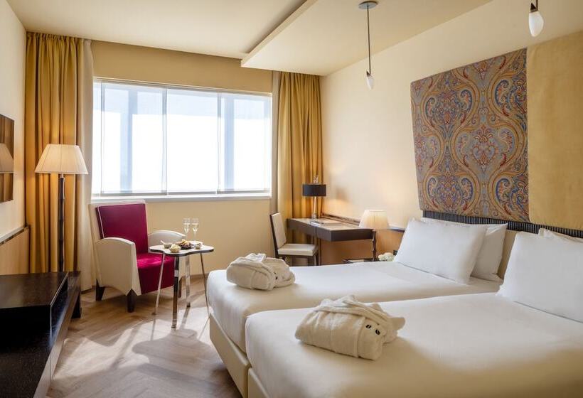 اتاق اجرایی, Unahotels Malpensa