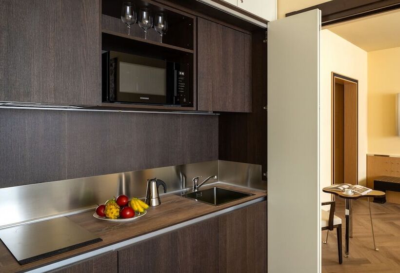 آپارتمان سوپریور 1 خوابه, Unahotels Malpensa