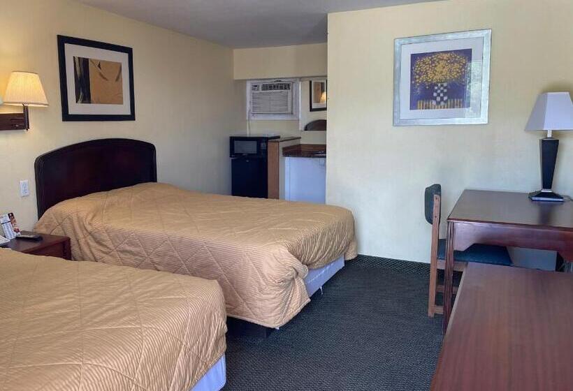 Номер Стандарт, Rivers Inn