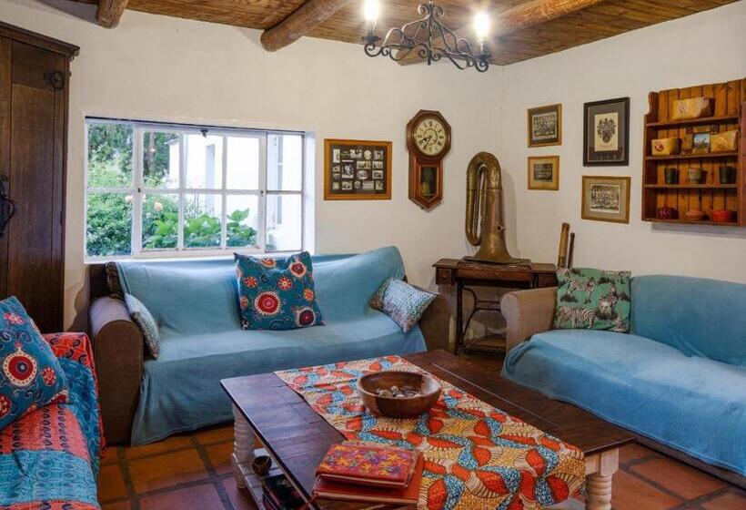Семейное Бунгало, Alpha Excelsior Guest Farm
