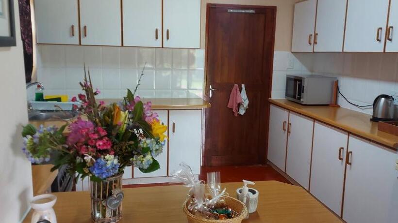 Семейный Номер, Little Milton, 10 Patrick Guildbridge Road Off The R103 Rosetta