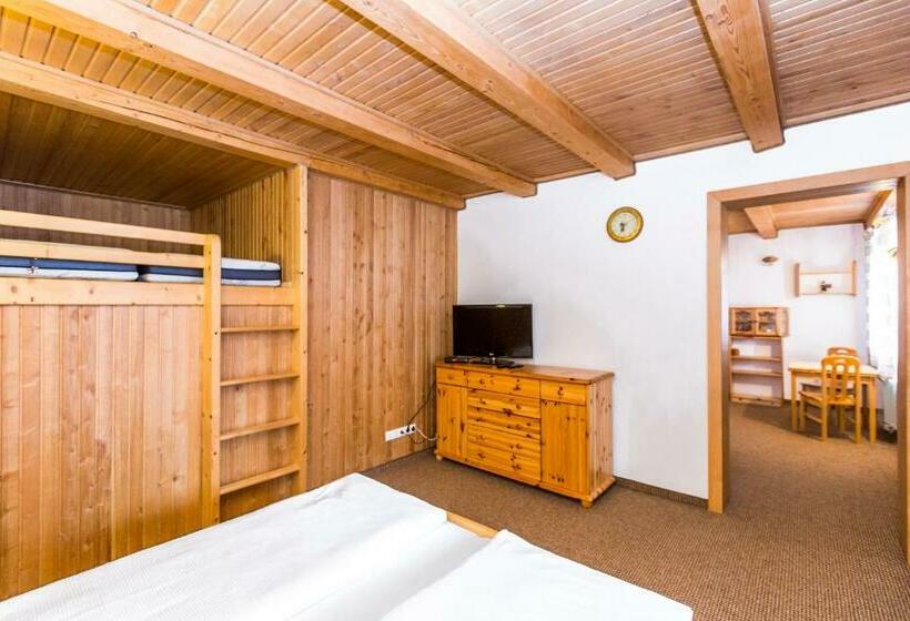 Семейный Номер, Atava Family House