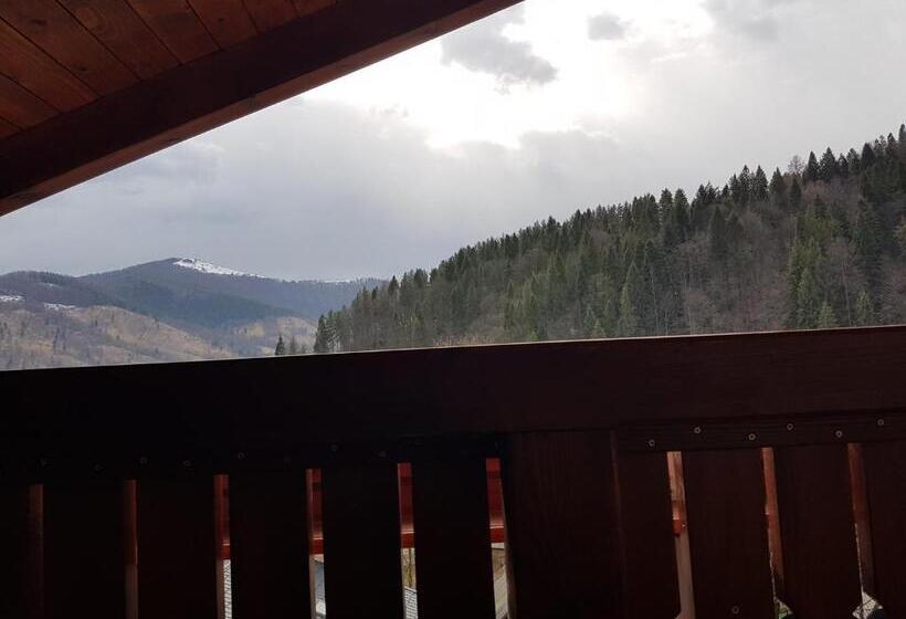 Номер Deluxe с Террасой, Atava Family House