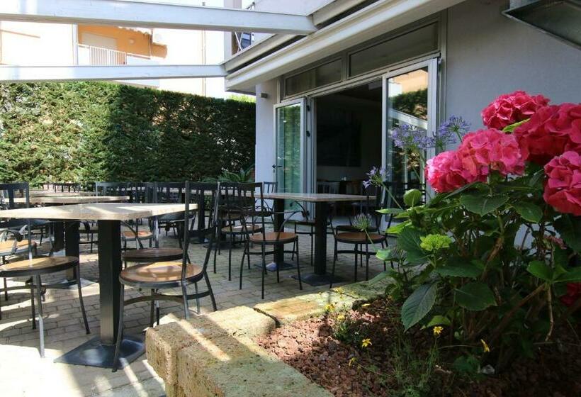 带1个卧室的公寓, Eraclea Palace Appartements