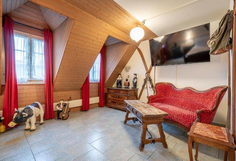 کلبه ییلاقی, Altstadt Hotel Magic Luzern