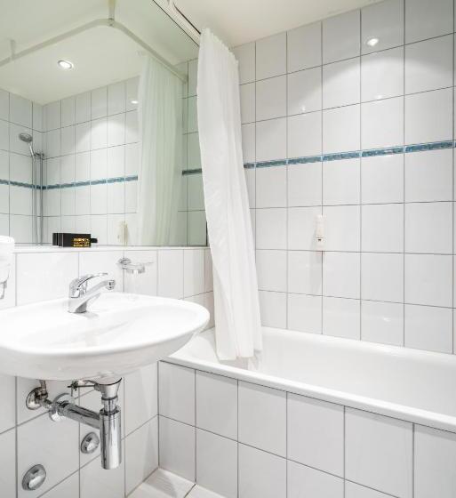 سوئیت با وان آب گرم, Altstadt Hotel Magic Luzern