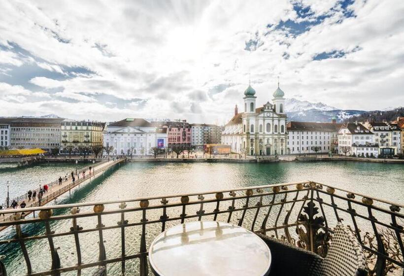 سوییت, Altstadt Hotel Magic Luzern