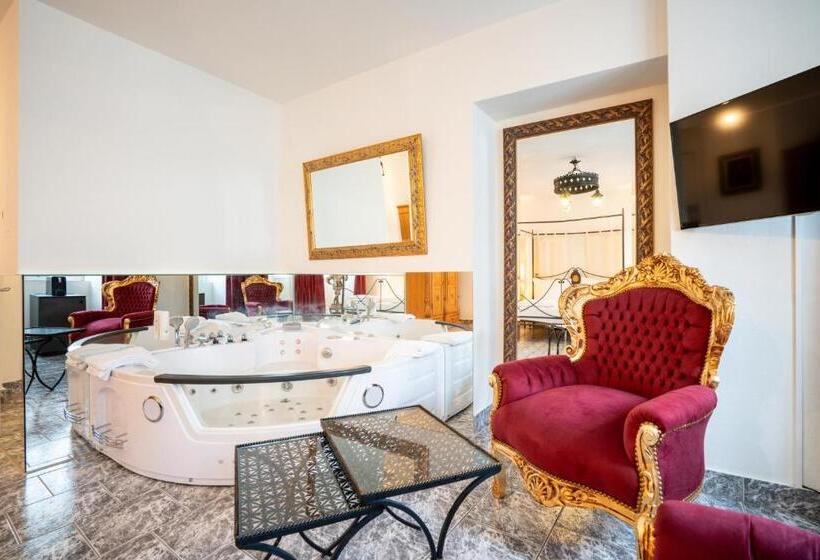سوئیت با وان آب گرم, Altstadt Hotel Magic Luzern
