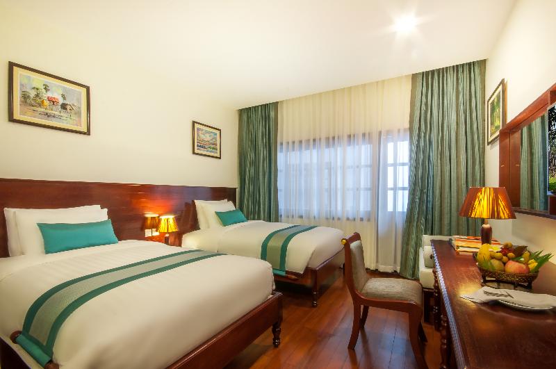 اتاق لوکس, Lotus Blanc Resort