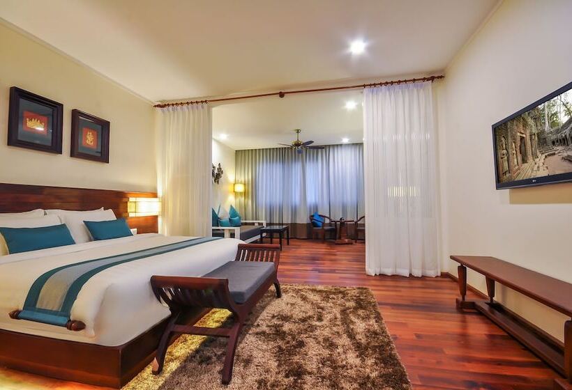 سوییت, Lotus Blanc Resort