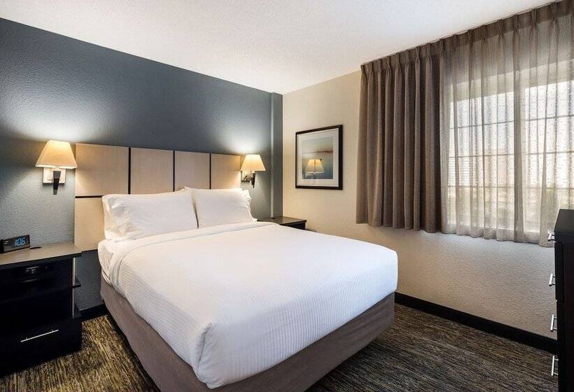 스위트, Sonesta Simply Suites Chicago Waukegan