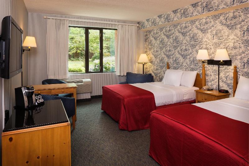 Номер Стандарт, Williamsburg Woodlands Hotel & Suites, An Official Colonial Williamsburg