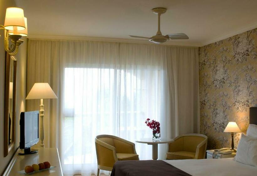 高级工作室, Pestana Village Garden
