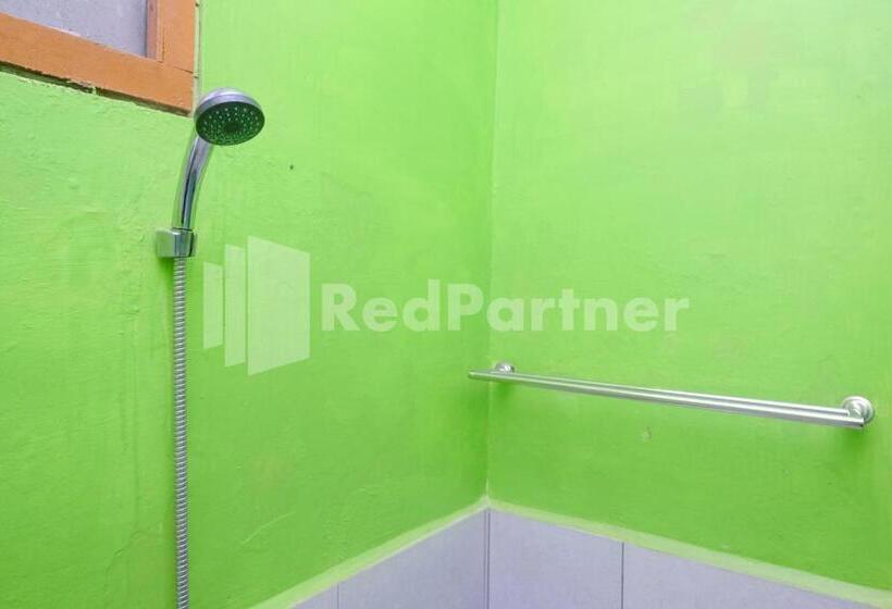 Номер Deluxe, Sido Langgeng Tawangmangu Mitra Reddoorz