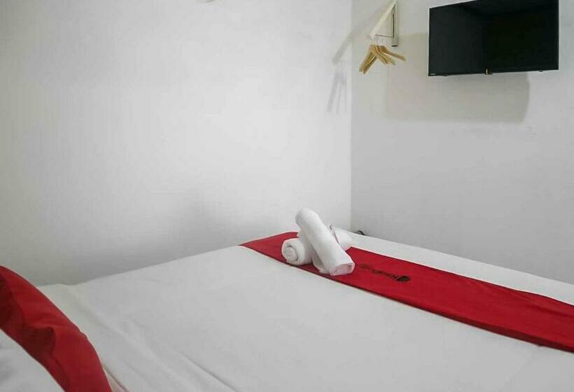 Номер Стандарт, Reddoorz Plus @ Alun Alun Nganjuk