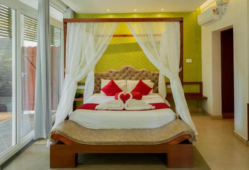 Вилла с 1 спальней и бассейном, Kuruva Island Resort And Spa   By Kabini Breeze, Wayanad