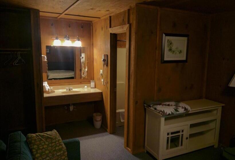 Номер Стандарт, The Sugar Creek Retreat