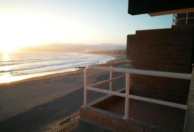 اتاق استاندارد سه نفره, Meflo Playa Grande