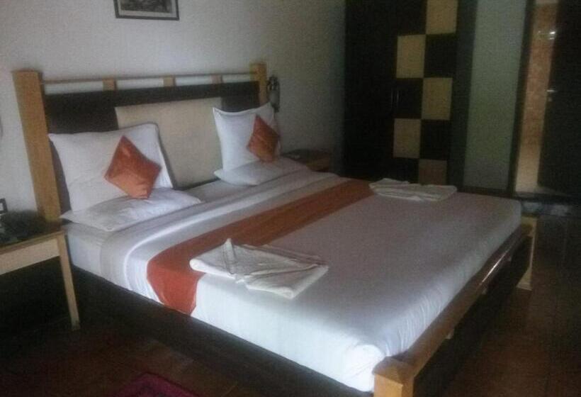 디럭스 룸, Eka Resort