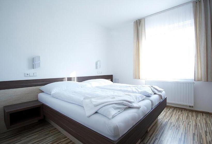 Апартаменты 1 Спальня, Penzion Ranch