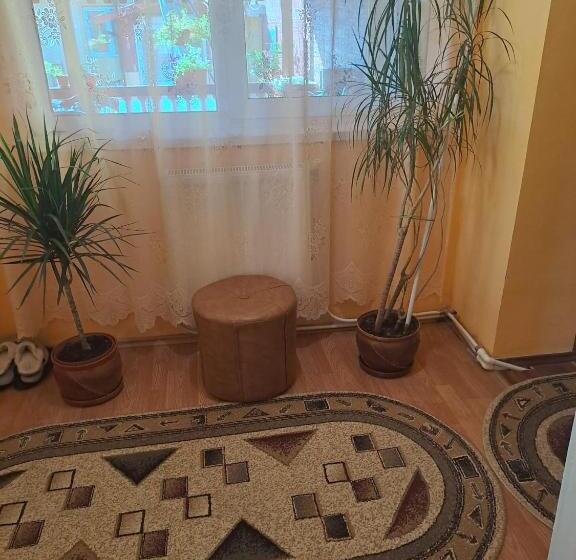 خانه 2 خوابه, Casa Dana