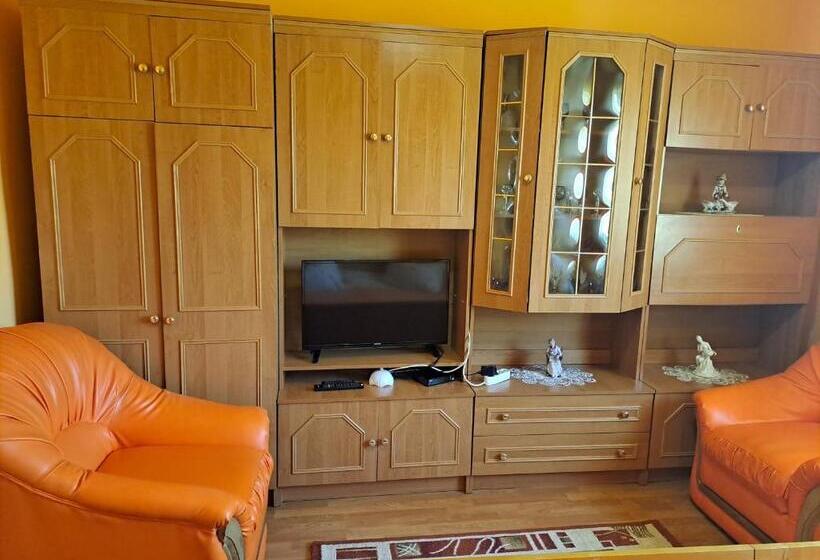 خانه 2 خوابه, Casa Dana