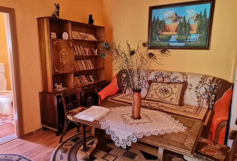 خانه 2 خوابه, Casa Dana