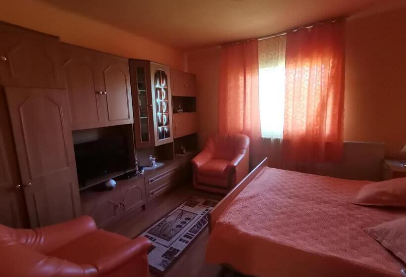 خانه 2 خوابه, Casa Dana
