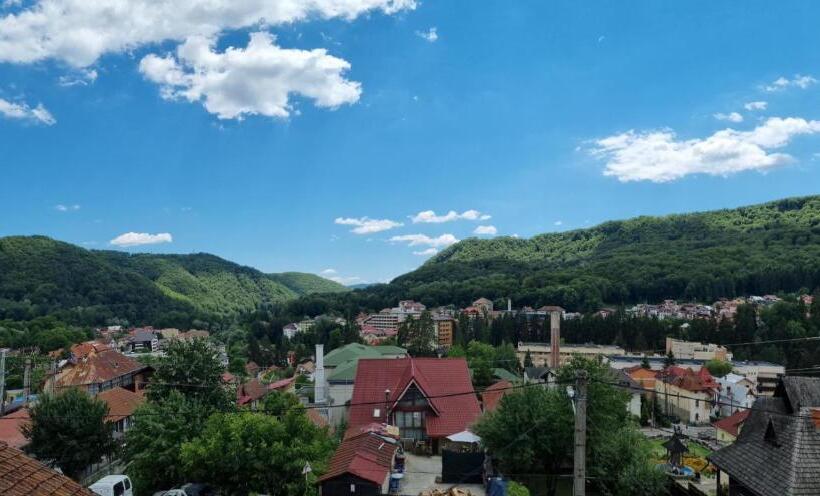 Номер Стандарт Вид на Сад, Casa Giulia