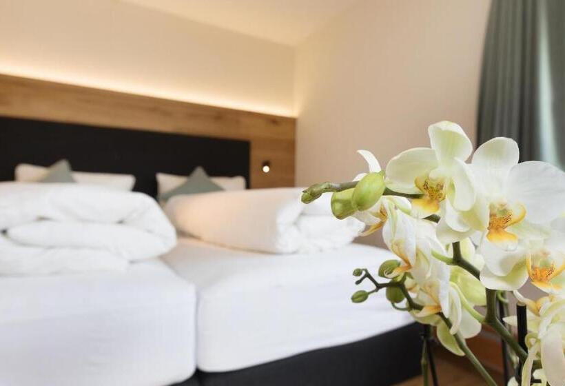 Номер Стандарт, Boutique Hotel Vincenz