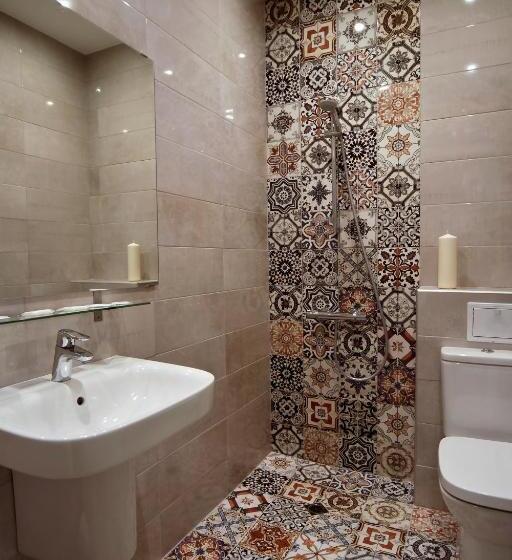 Вилла 3 Спальни, Esterra Vini Guest House