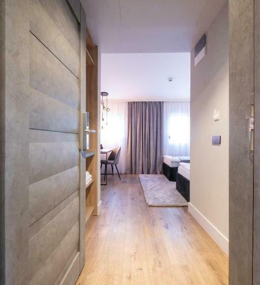 اتاق استاندارد, Pensiunea Casa Georgia