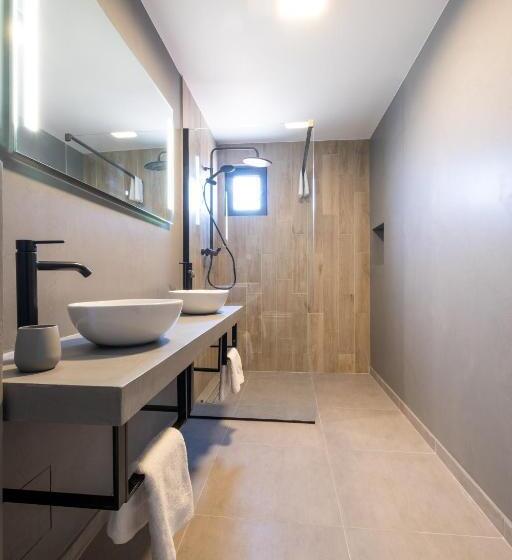 آپارتمان 2 خوابه, Pensiunea Casa Georgia