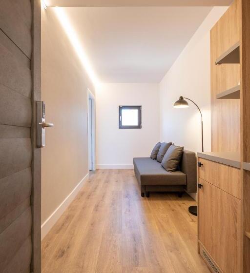 آپارتمان 1 خوابه, Pensiunea Casa Georgia