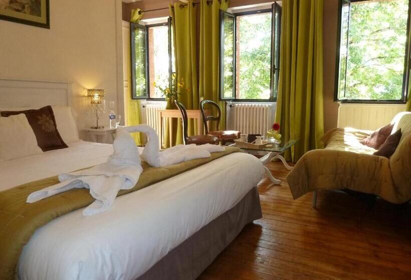 Quarto Triplo Estandar Vista Jardim, Maison Le Village 4 épis